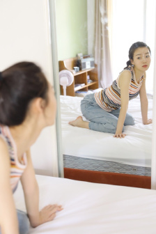 地缚少年花子君免费观看